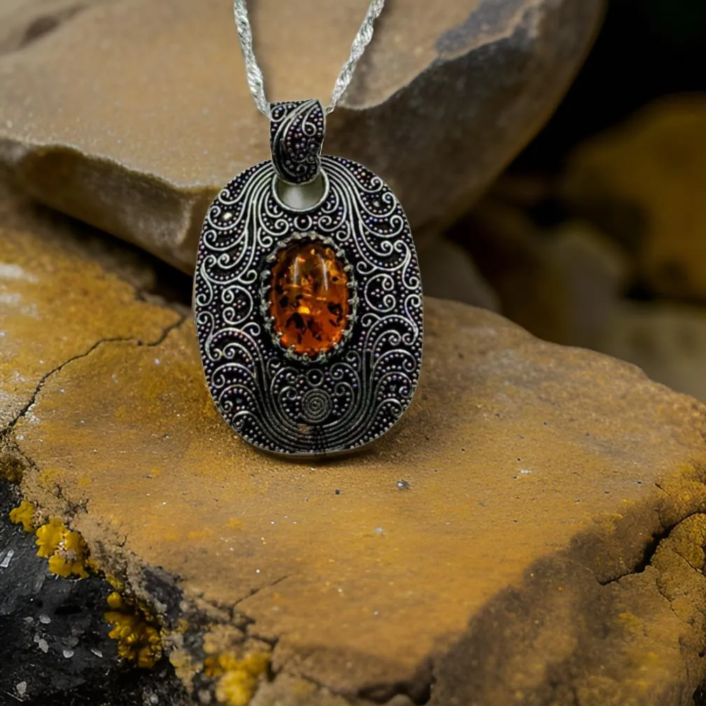 Amber - Necklace