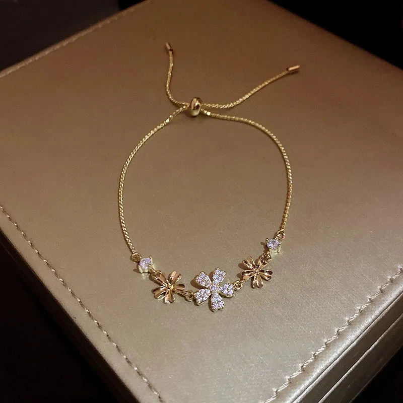 Golden Alloy Sweet Bow Bracelet For Women Adjustable Pearl Zircon Inlay