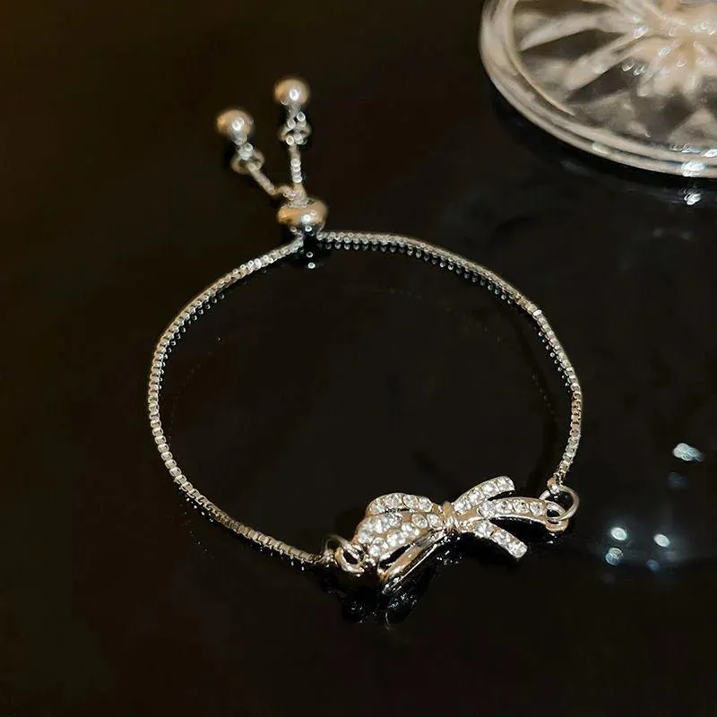 Golden Alloy Sweet Bow Bracelet For Women Adjustable Pearl Zircon Inlay