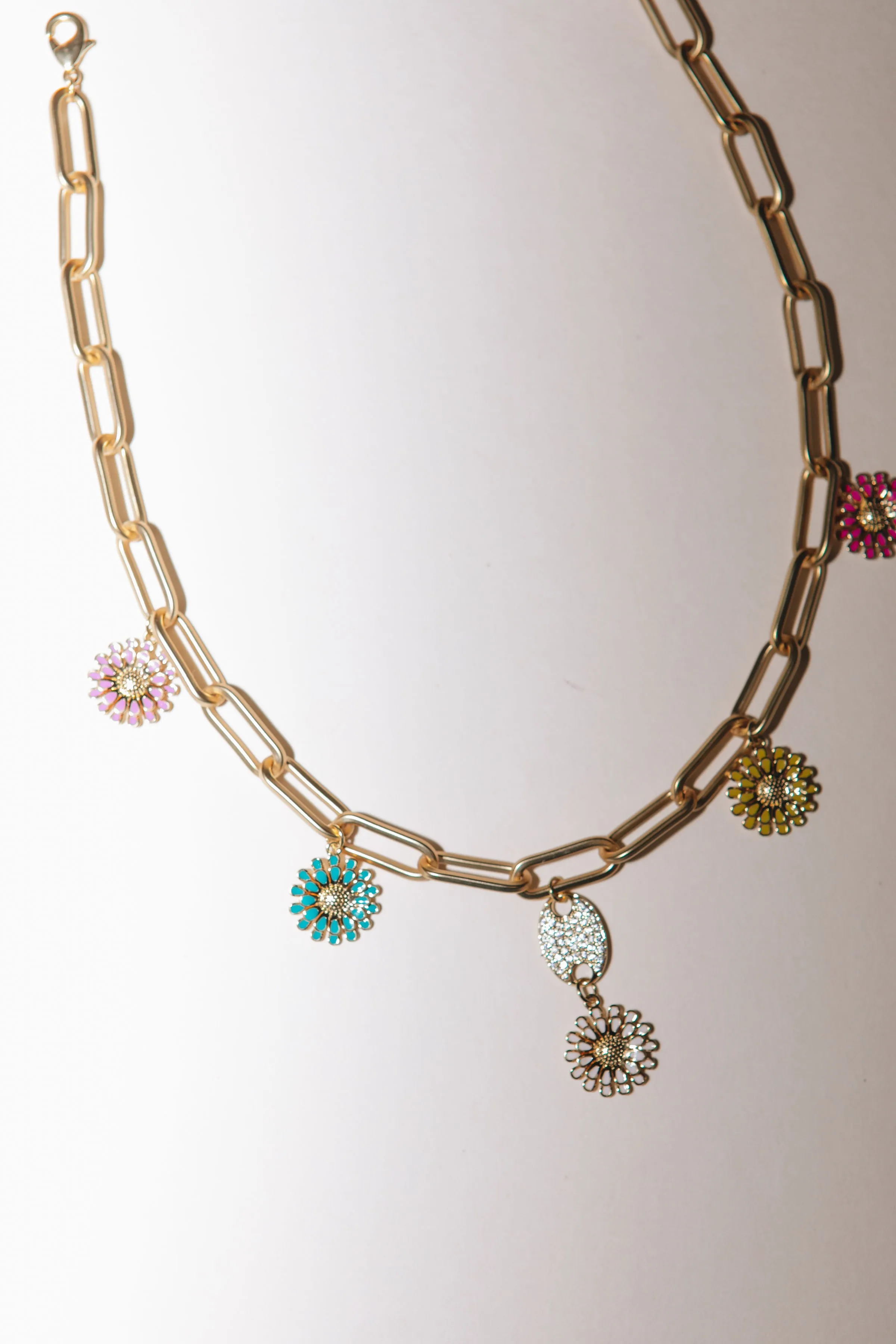 Ivy Exclusive - Todaises Matte Charm Necklace