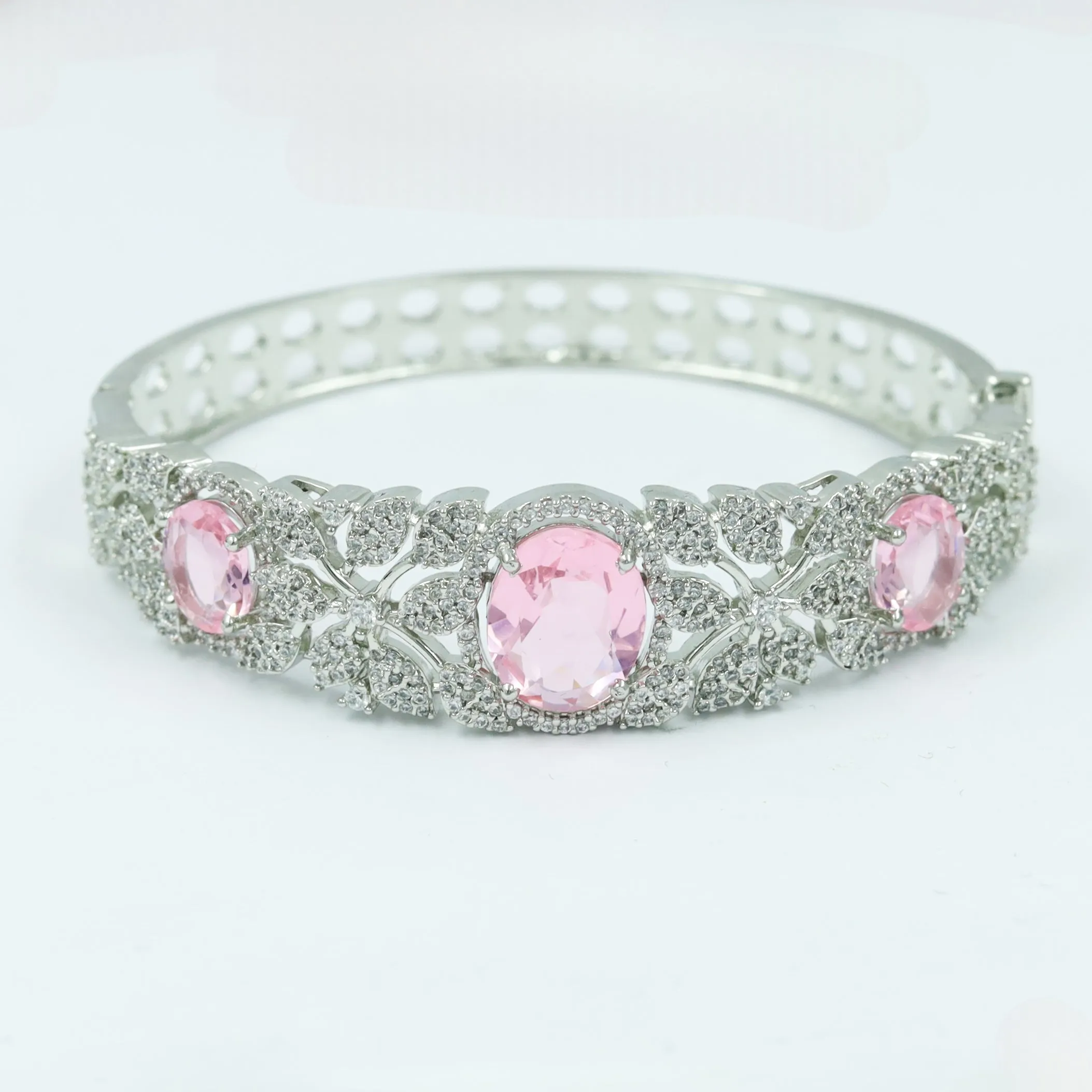 Manish Malhotra Inspired Zircon/AD Bracelet 12021-69