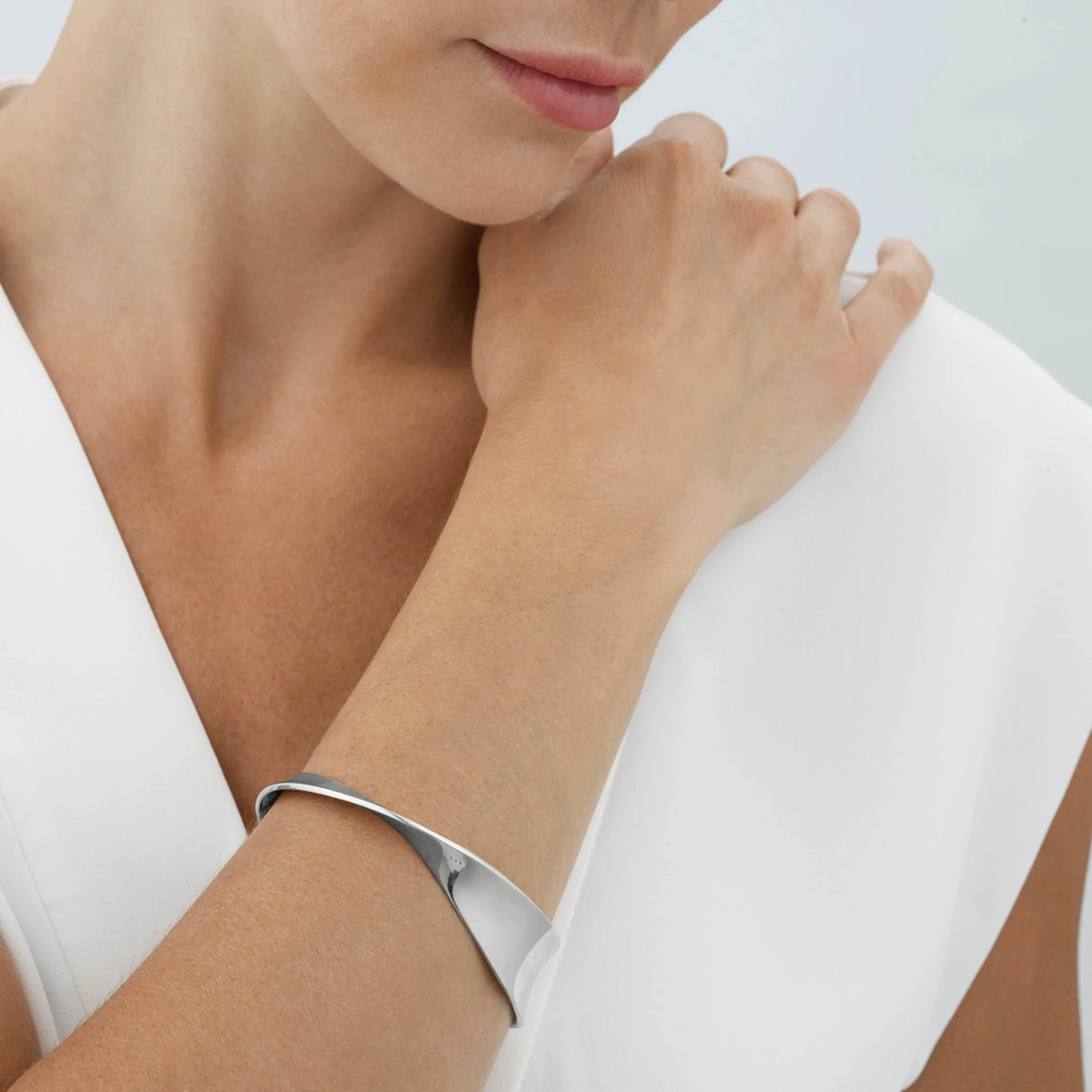Moebius Bangle - Silver - Small/Medium -2000052300SM