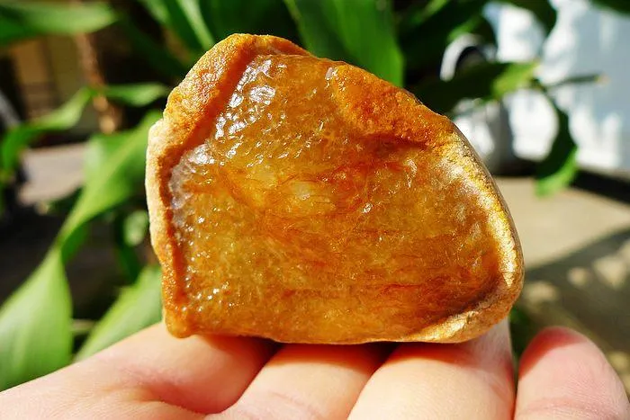 Natural Jade Rough Jadeite Raw (125g,4.5X3.9X4cm)