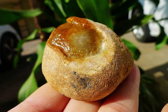 Natural Jade Rough Jadeite Raw (125g,4.5X3.9X4cm)