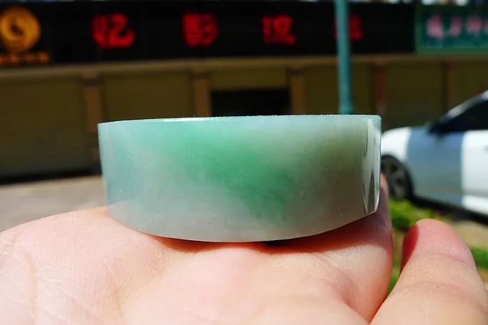 Natural Jade Rough Jadeite Raw (128g,5.4X1.6cm)
