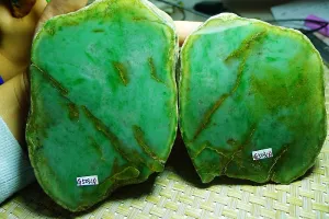 Natural Jade Rough Jadeite Raw 1.2kg
