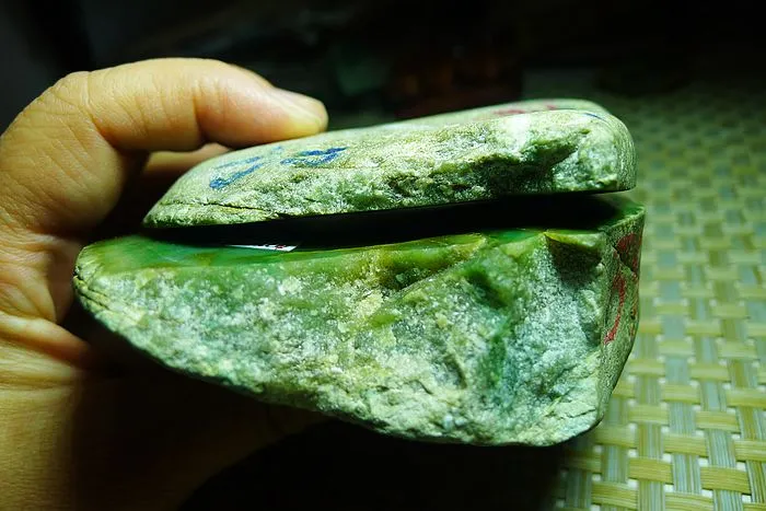Natural Jade Rough Jadeite Raw 1.2kg
