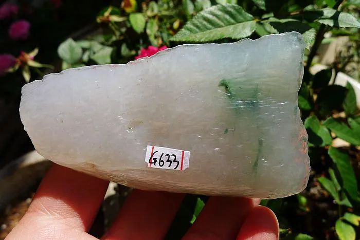 Natural Jade Rough Jadeite Raw (155g,8X4.5X2.7cm)