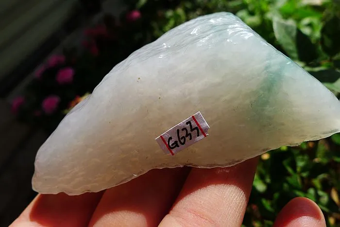 Natural Jade Rough Jadeite Raw (155g,8X4.5X2.7cm)