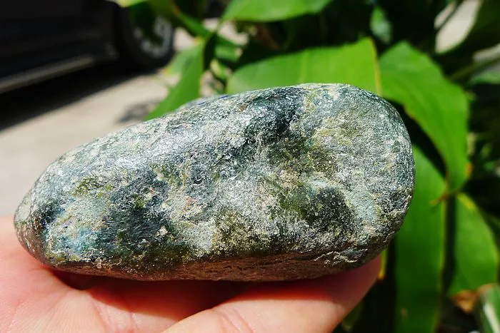 Natural Jade Rough Jadeite Raw (210g,7.4X5.6X3.7cm)