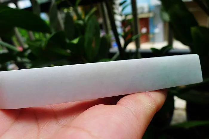 Natural Jade Rough Jadeite Raw (227g,12.1x8.1x1.8cm)