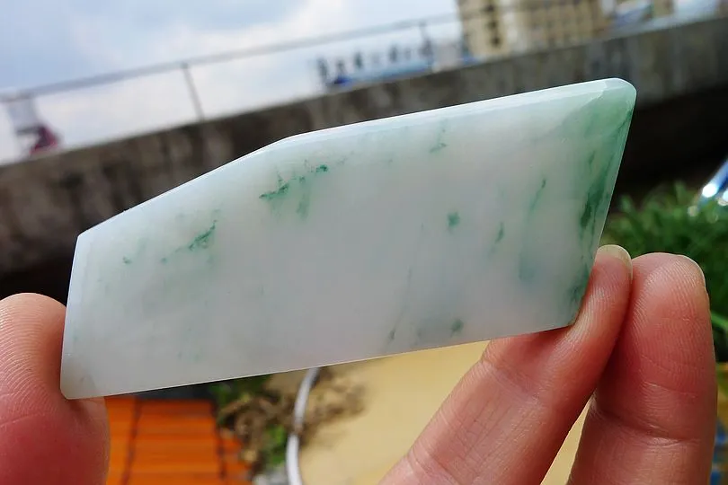Natural Jade Rough Jadeite Raw (33g,7.8X3X0.45cm)