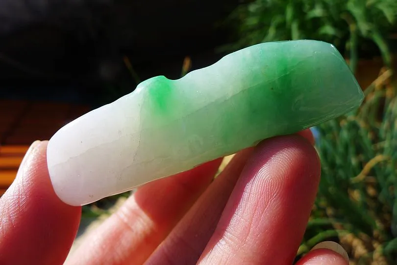 Natural Jade Rough Jadeite Raw (61g,6.2X3.9X1.2cm)