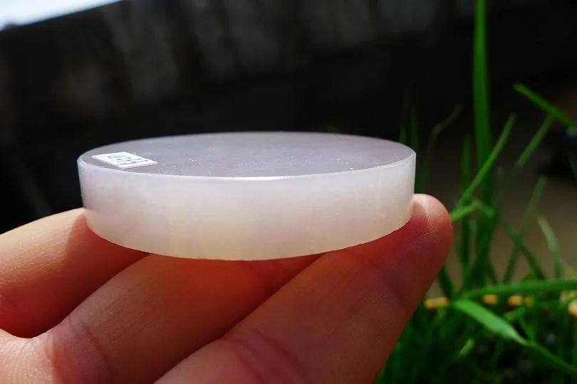 Natural Jade Rough Jadeite Raw (66g,5.2X5.2X0.85cm)