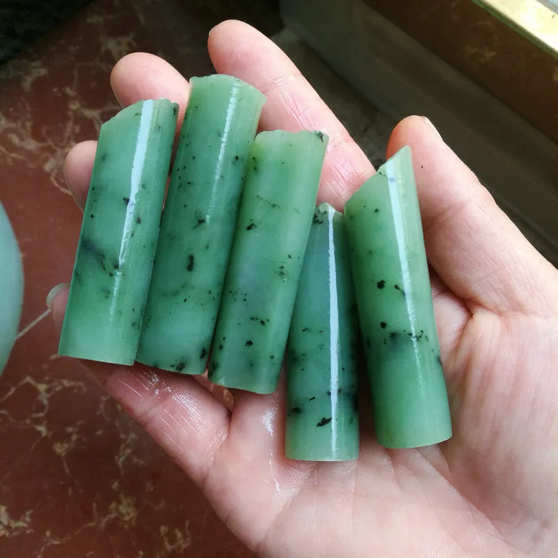 Natural Kunlun Jade Rough Nephrite Raw 149g