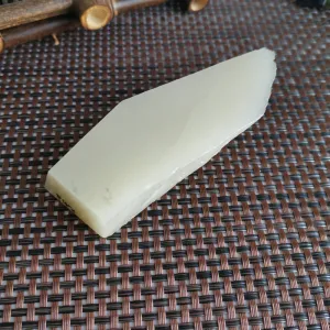 Natural Kunlun Jade Rough Nephrite Raw (154g,11X3.7X2.2cm)