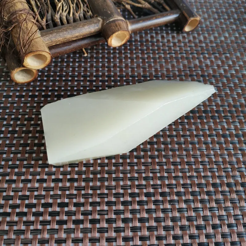 Natural Kunlun Jade Rough Nephrite Raw (154g,11X3.7X2.2cm)