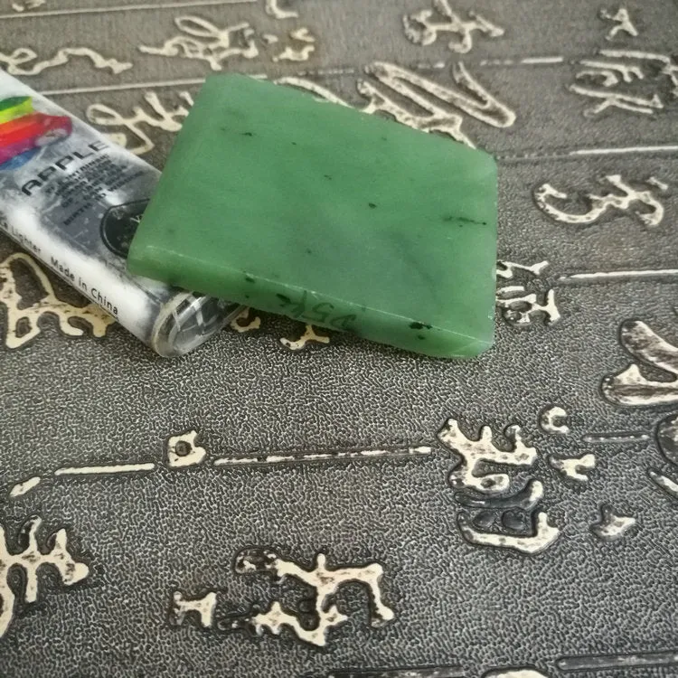 Natural Kunlun Jade Rough Nephrite Raw (34g, 4.5X3.7X0.7cm)