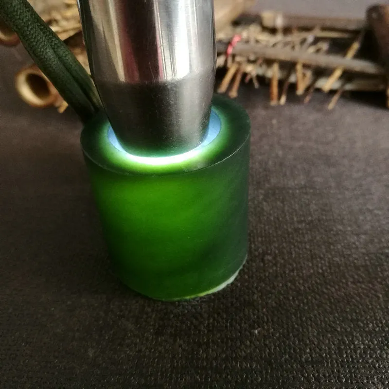 Natural Kunlun Jade Rough Nephrite Raw (3.5X3.4cm)
