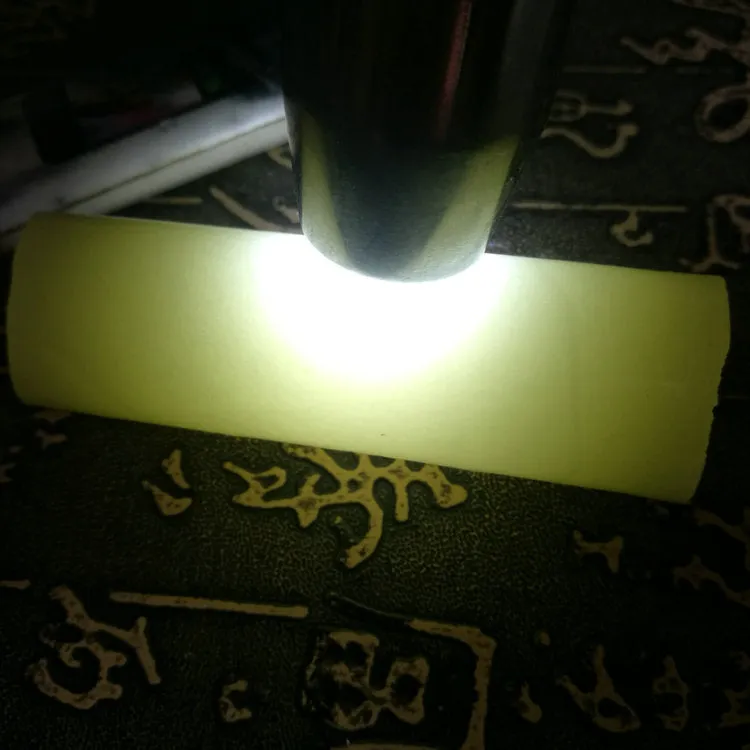 Natural Kunlun Jade Rough Nephrite Raw (74g, 6.5X2.1cm)