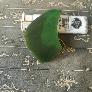 Natural Kunlun Jade Rough Nephrite Raw (88g, 6X3.3X1.9cm)