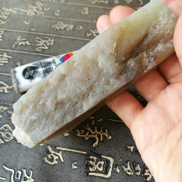 Natural Siberian Jade Rough Nephrite Raw (201g, 10X4.3X2.3cm)