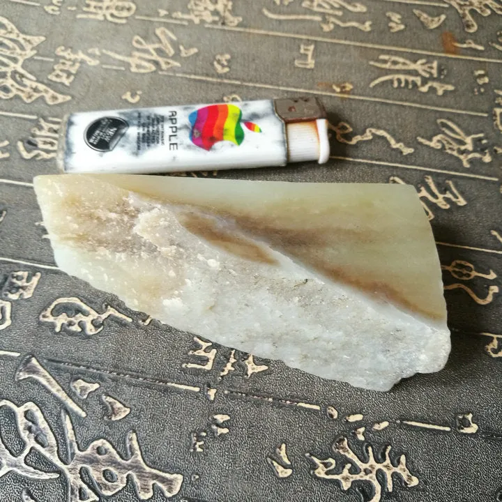 Natural Siberian Jade Rough Nephrite Raw (201g, 10X4.3X2.3cm)