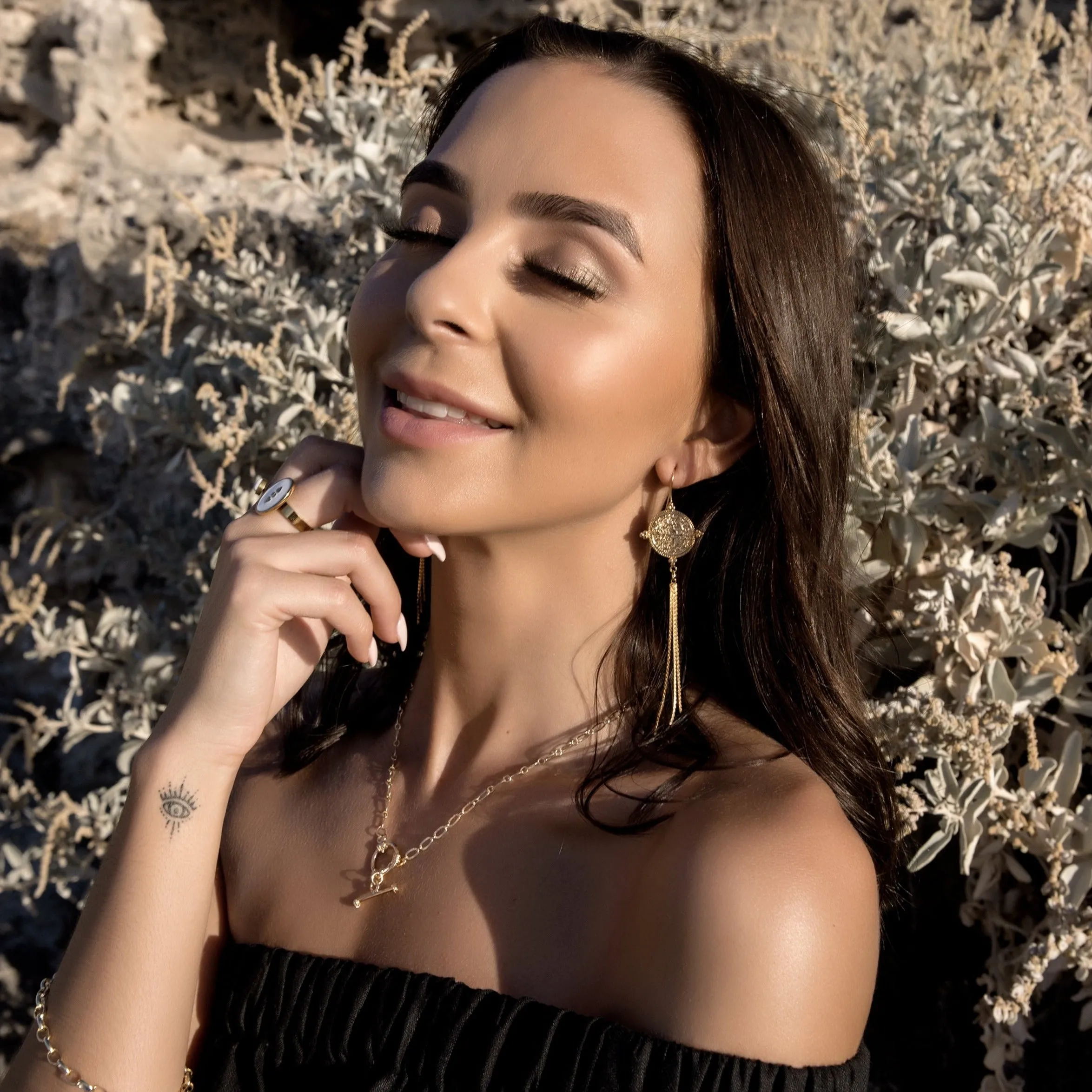Tanjung Aan ~ 24k Gold Plated Toggle Necklace
