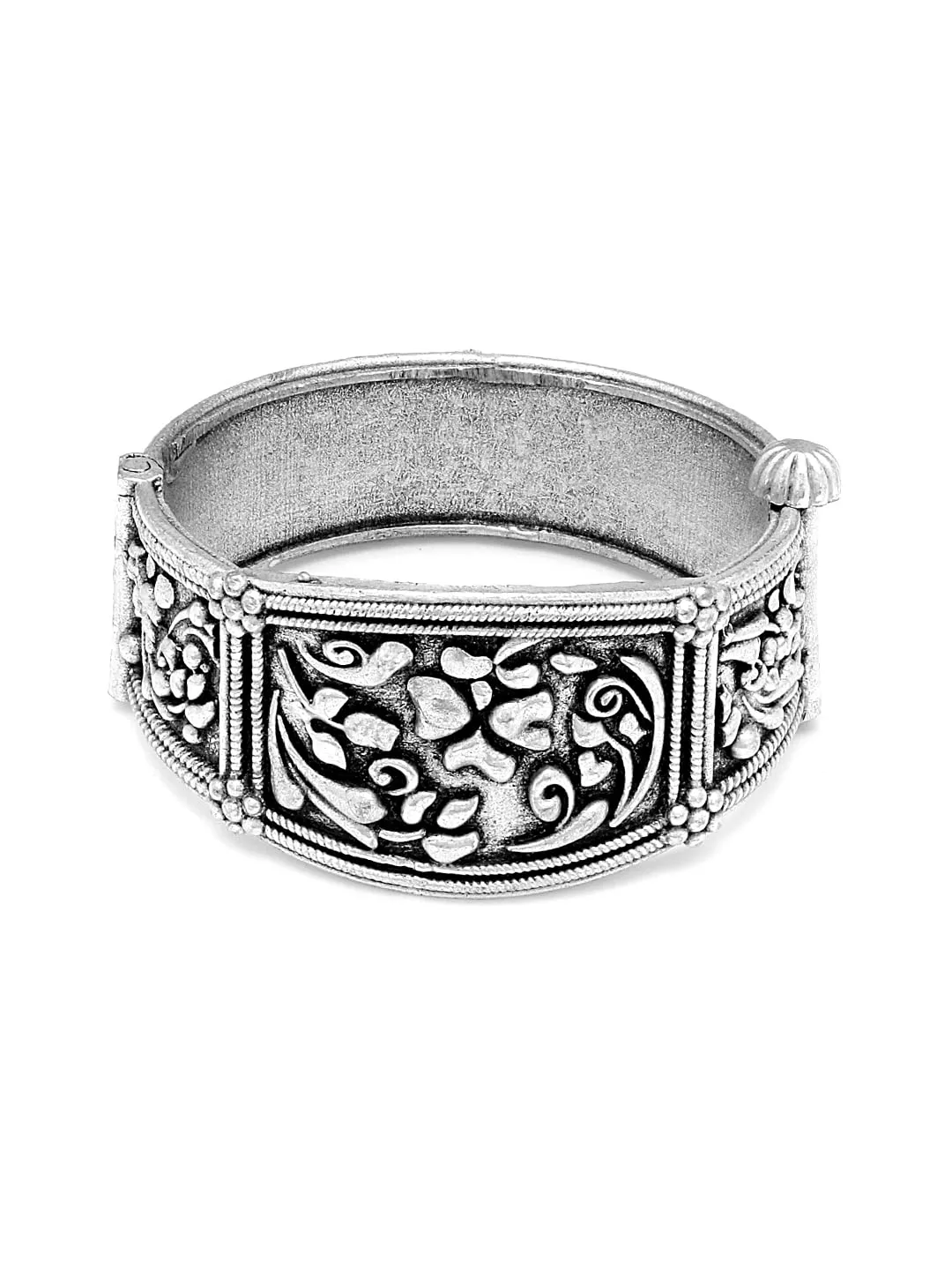 Yellow Chimes Oxidised Bangle for Women Silver Oxidized Bangle Boho Style Floral Design Maharashtrian Kada Bracelet Bangle for Women and Girls.